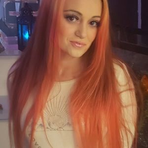 Meet your Posher, Casey